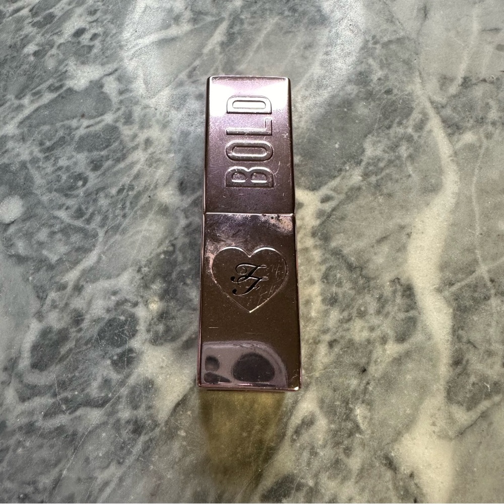 Too Faced Lady‎ Bold Lipstick I’m Thriving
